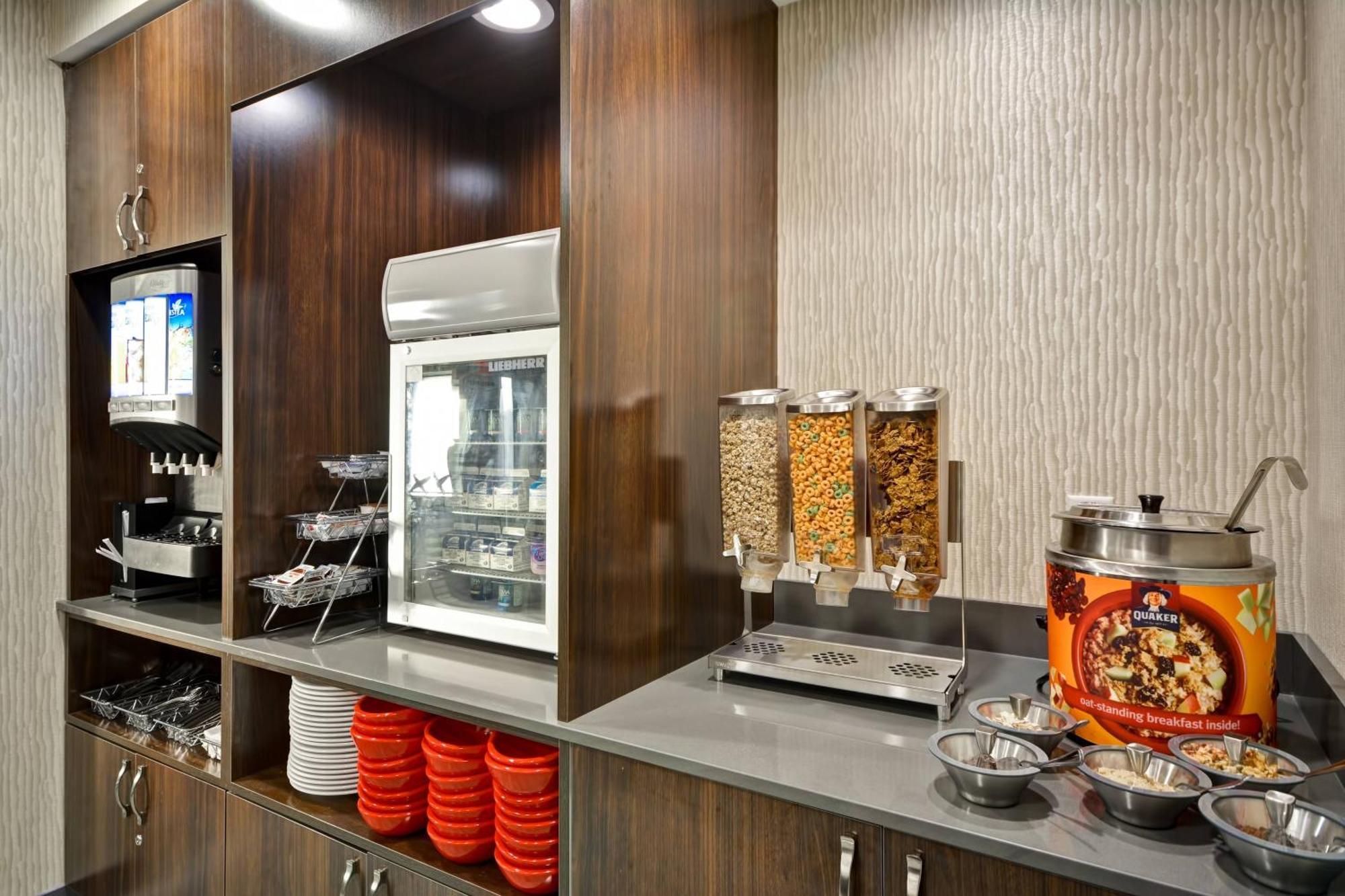Towneplace Suites By Marriott Cranbury South Brunswick Hotel 3*