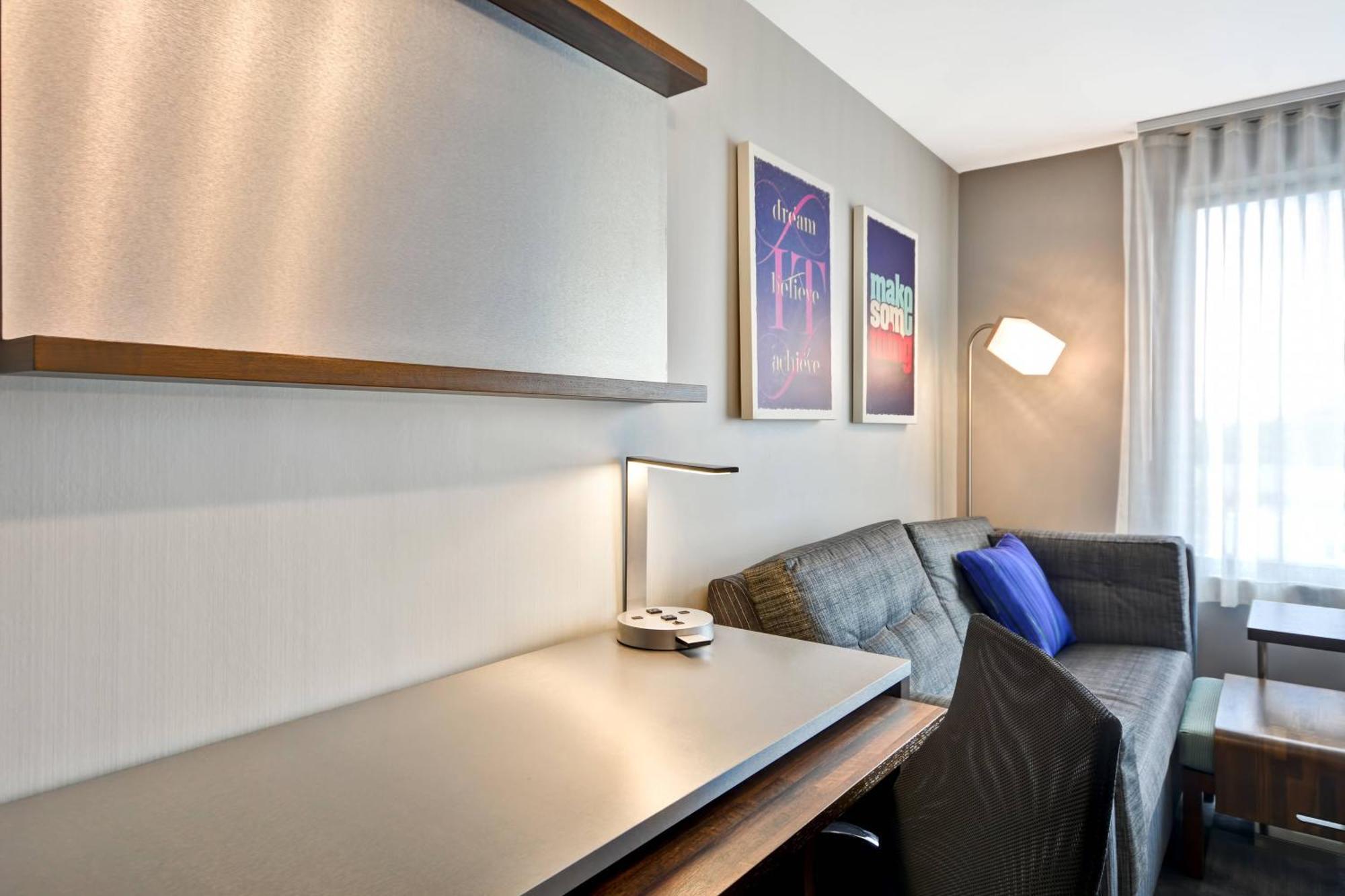 Towneplace Suites By Marriott Cranbury South Brunswick Hotel